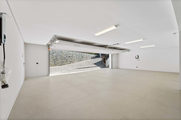 Image No.47-7 Bed Villa for sale