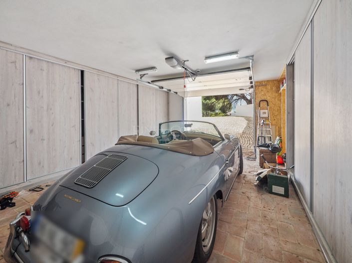 Image No.32-3 Bed Property for sale