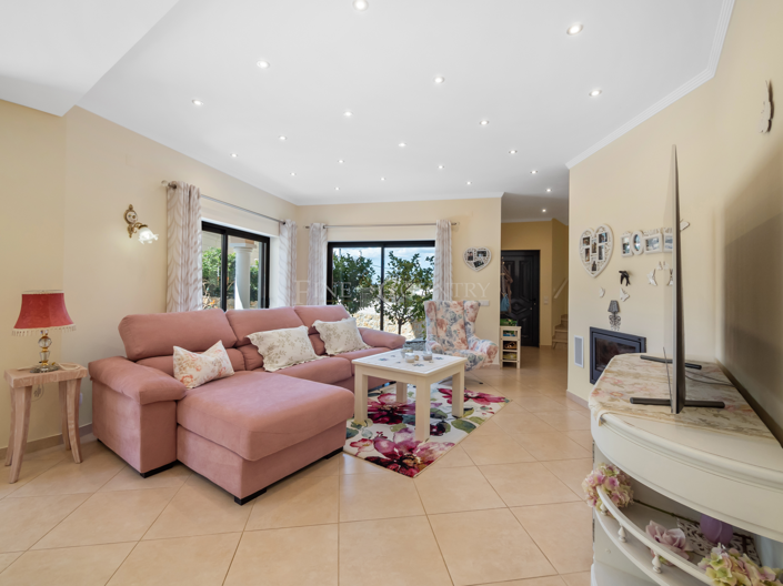 Image No.4-3 Bed Villa for sale