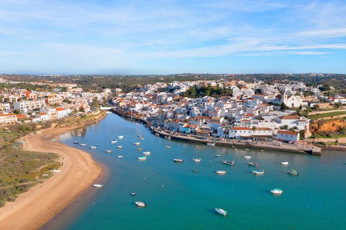 Image No.18-2 Bed Apartment for sale