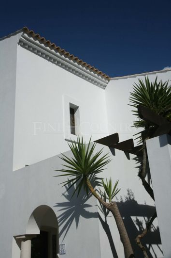 Image No.15-3 Bed Apartment for sale