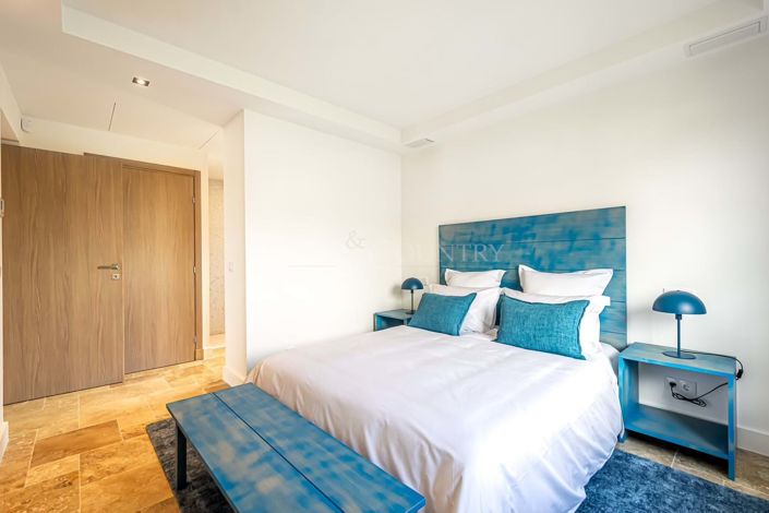 Image No.4-Propriété de 4 chambres à vendre à Montenegro