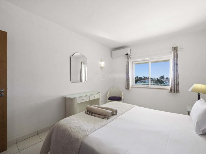 Image No.10-2 Bed Apartment for sale