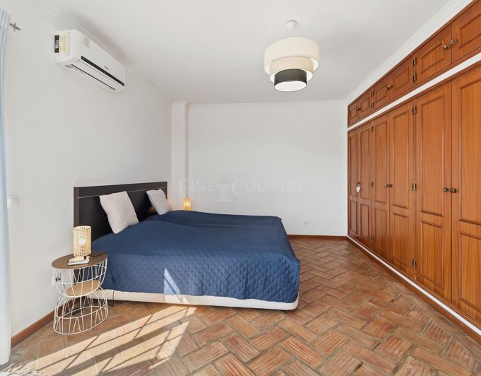 Image No.32-5 Bed Villa for sale