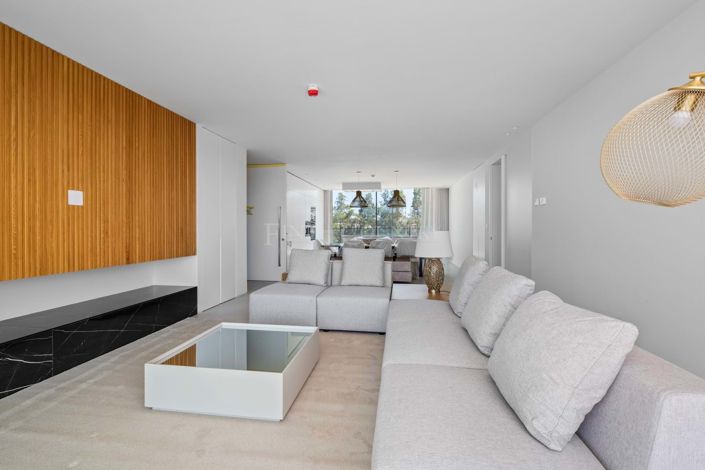 Image No.15-3 Bed Apartment for sale