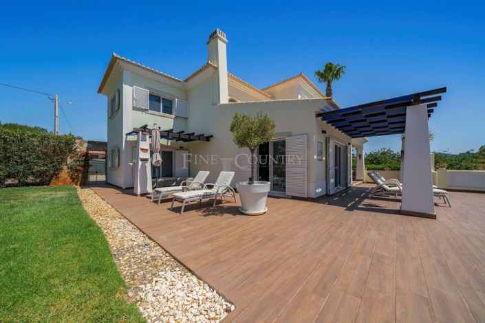 Image No.2-4 Bed Villa for sale