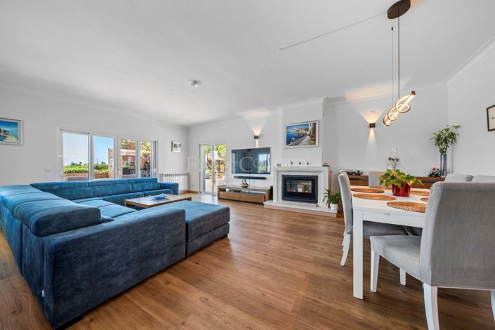 Image No.25-4 Bed Villa for sale