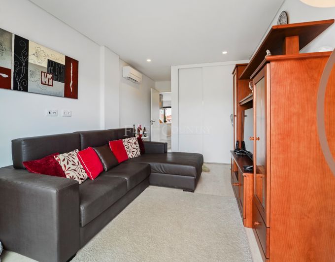 Image No.10-3 Bed Apartment for sale