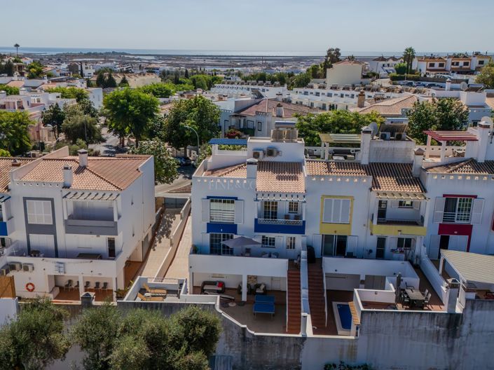 Image No.47-5 Bed Townhouse for sale