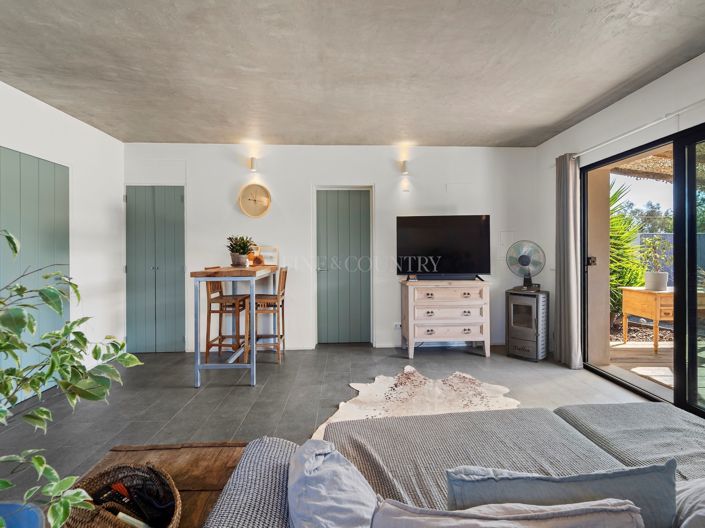 Image No.24-3 Bed Villa for sale