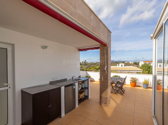 Image No.20-2 Bed Apartment for sale