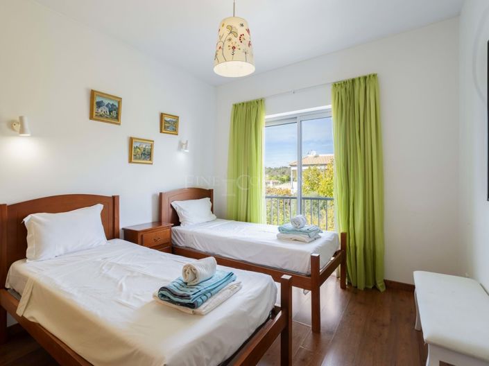 Image No.30-2 Bed Apartment for sale