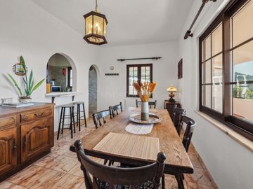 2104-341916-14d4e763c151089fe37f379b2f9be1ace