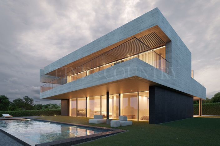 Image No.2-4 Bed Property for sale