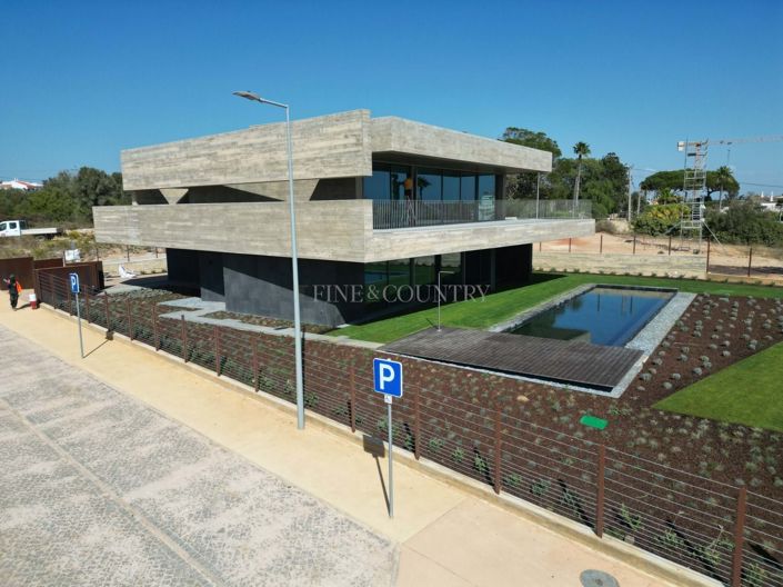 Image No.26-Propriété de 4 chambres à vendre à Lagos