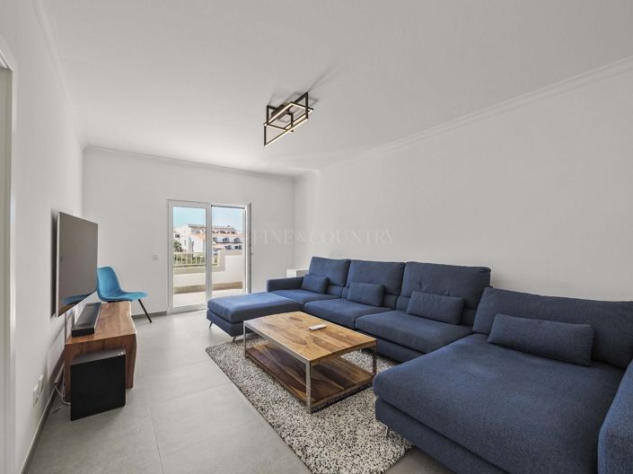 Image No.5-2 Bed Townhouse for sale