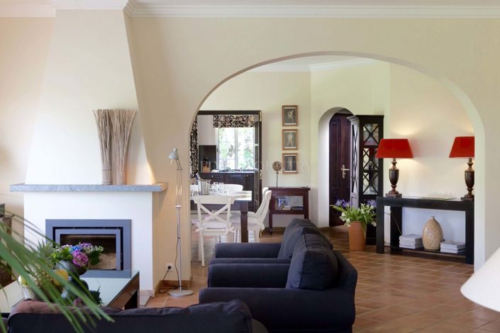 Image No.6-7 Bed Villa for sale