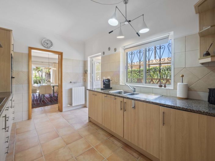 Image No.7-3 Bed Villa for sale