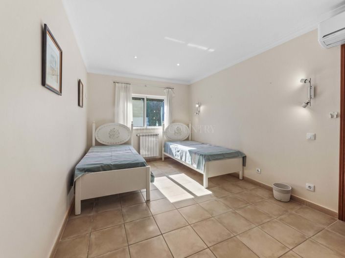 Image No.19-Propriété de 4 chambres à vendre à Portimao