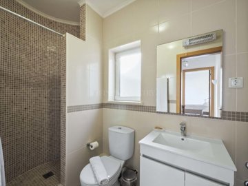 2104-363968-14d4e763c151089fe37f379b2f9be1ace