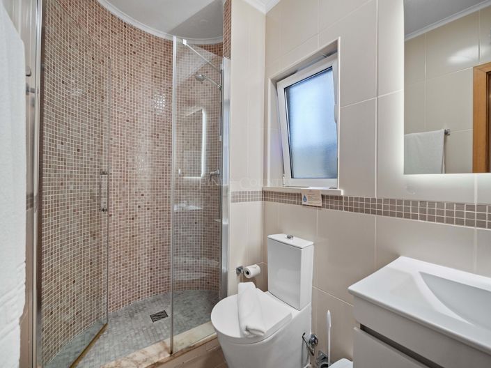 Image No.11-2 Bed Apartment for sale