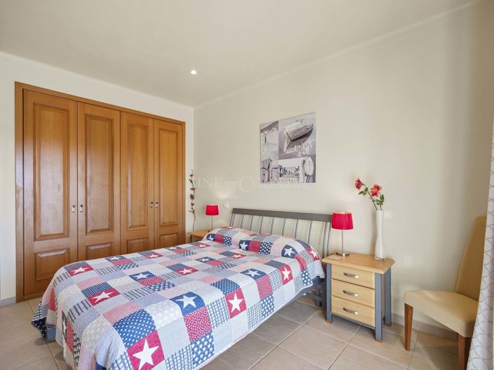 Image No.8-4 Bed Property for sale