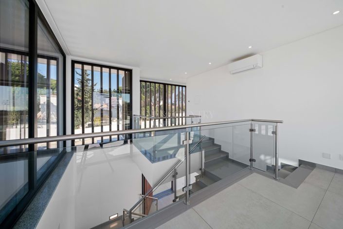 Image No.18-4 Bed Villa for sale