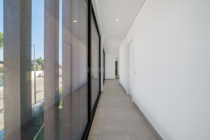 Image No.19-4 Bed Villa for sale