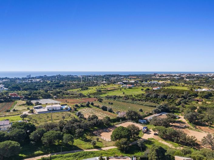 Image No.40-4 Bed Villa for sale