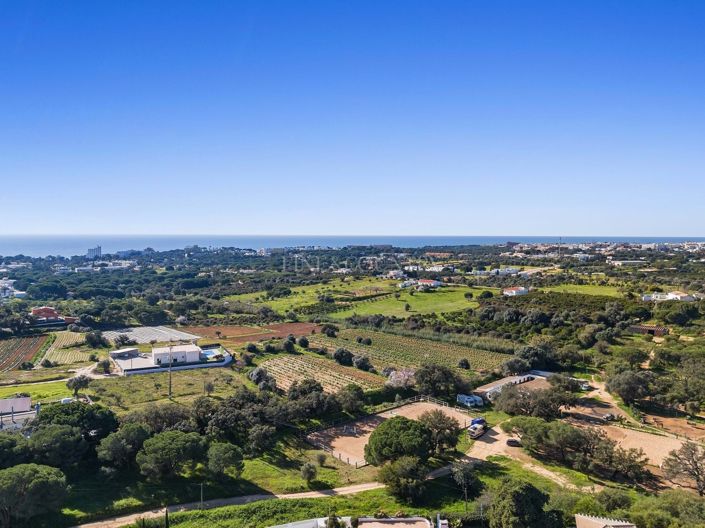 Image No.40-4 Bed Villa for sale