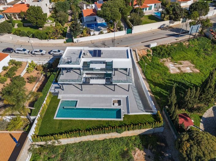 Image No.42-4 Bed Villa for sale