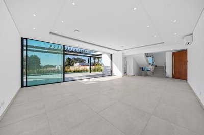 2104-352828-14d4e763c151089fe37f379b2f9be1ace