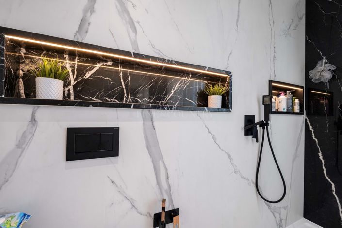 Image No.31-4 Bed Property for sale