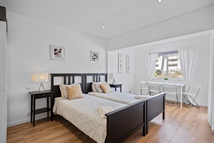 Image No.24-2 Bed Apartment for sale