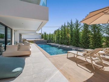 2104-358459-14d4e763c151089fe37f379b2f9be1ace