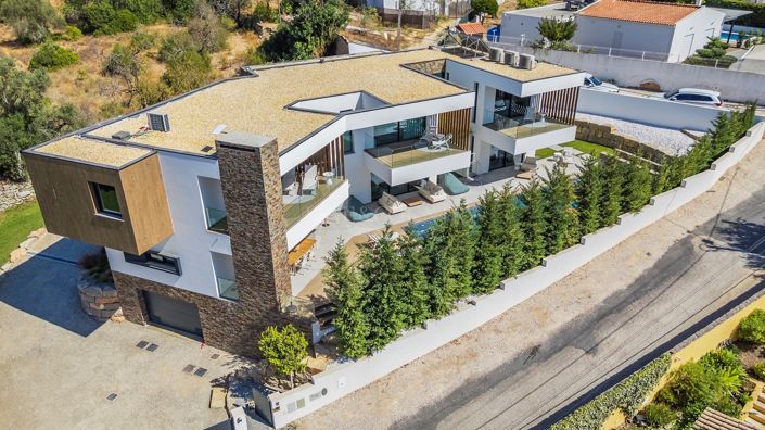 Image No.58-4 Bed Villa for sale