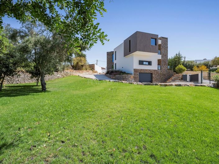 Image No.6-4 Bed Villa for sale