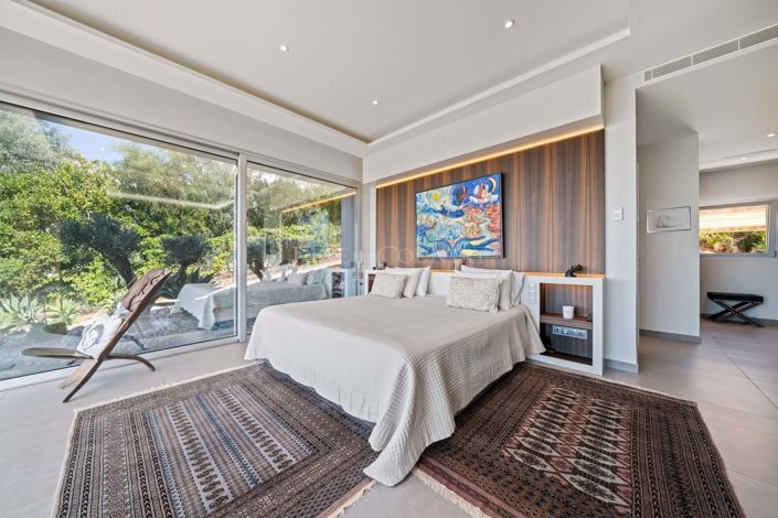 Image No.17-3 Bed Villa for sale