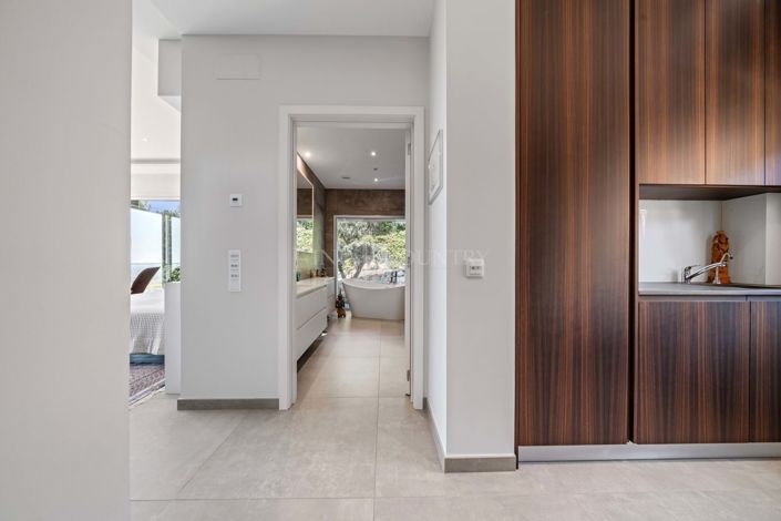 Image No.6-3 Bed Villa for sale