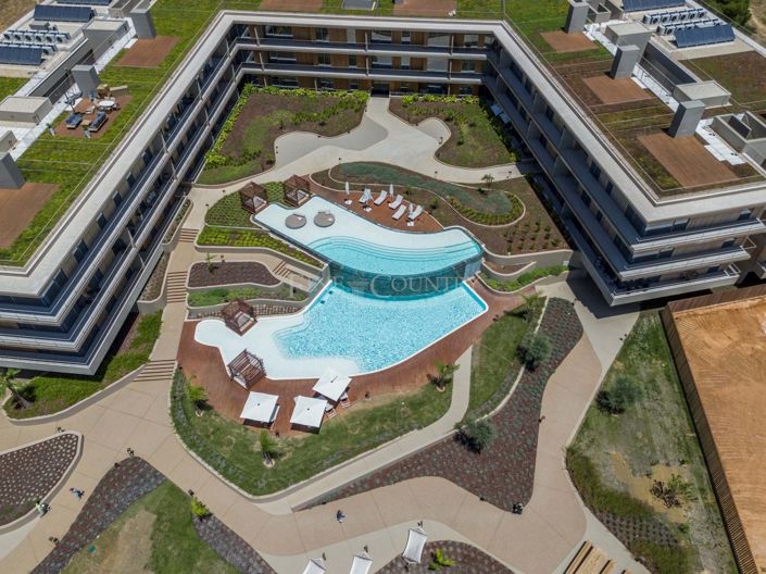 Image No.54-2 Bed Apartment for sale