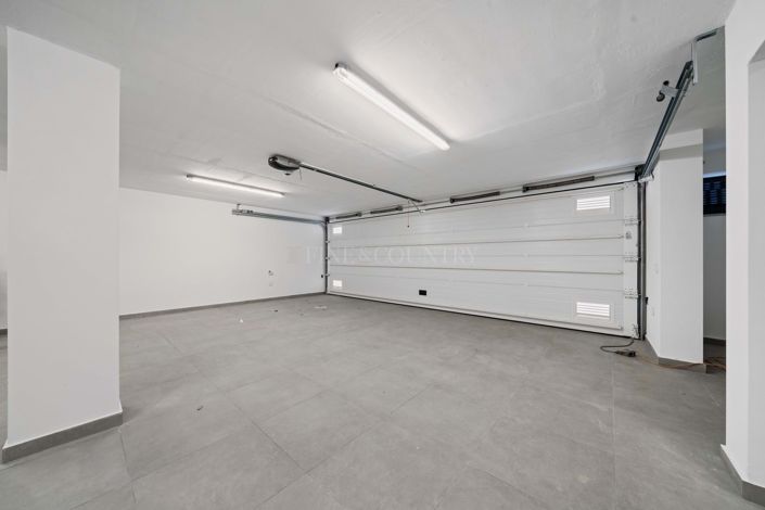 Image No.17-4 Bed Villa for sale