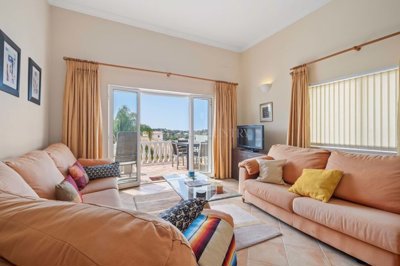 2104-358475-14d4e763c151089fe37f379b2f9be1ace