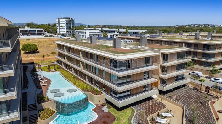 Image No.32-3 Bed Apartment for sale