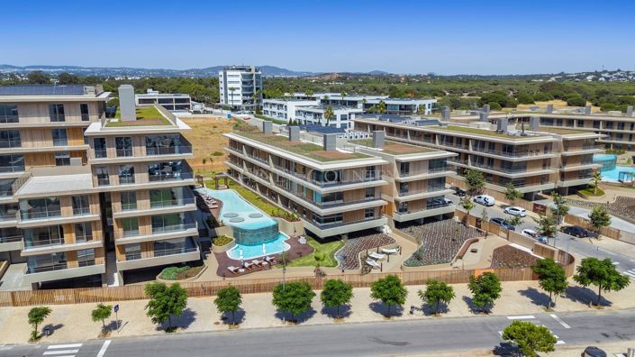 Image No.33-3 Bed Apartment for sale