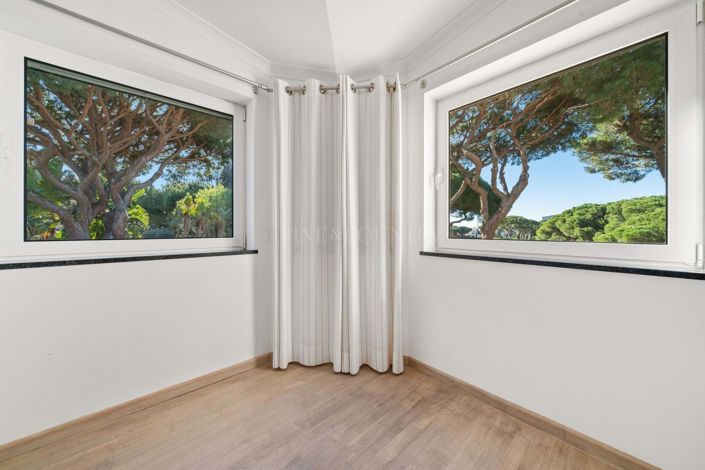 Image No.36-4 Bed Villa for sale