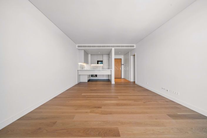 Image No.36-2 Bed Apartment for sale