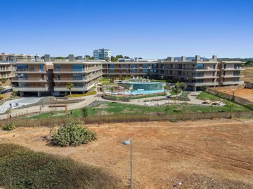 2104-359008-b952a8cbdbc2fd66601ce91bb265b9cce