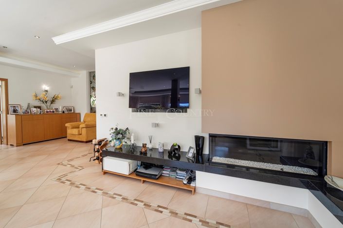 Image No.49-4 Bed Villa for sale