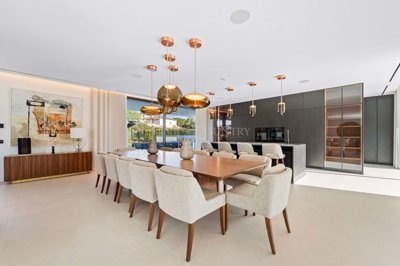 2104-364452-b952a8cbdbc2fd66601ce91bb265b9cce