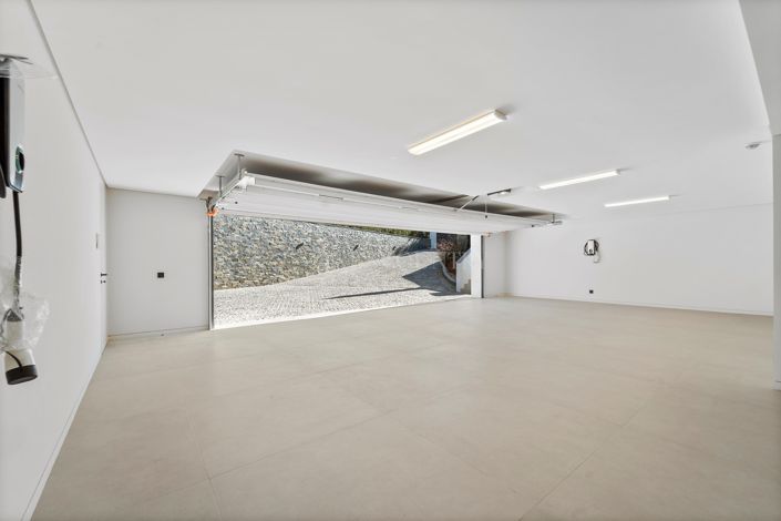 Image No.47-7 Bed Villa for sale